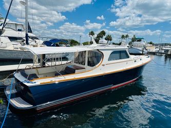 36' Hinckley 2006 Yacht For Sale
